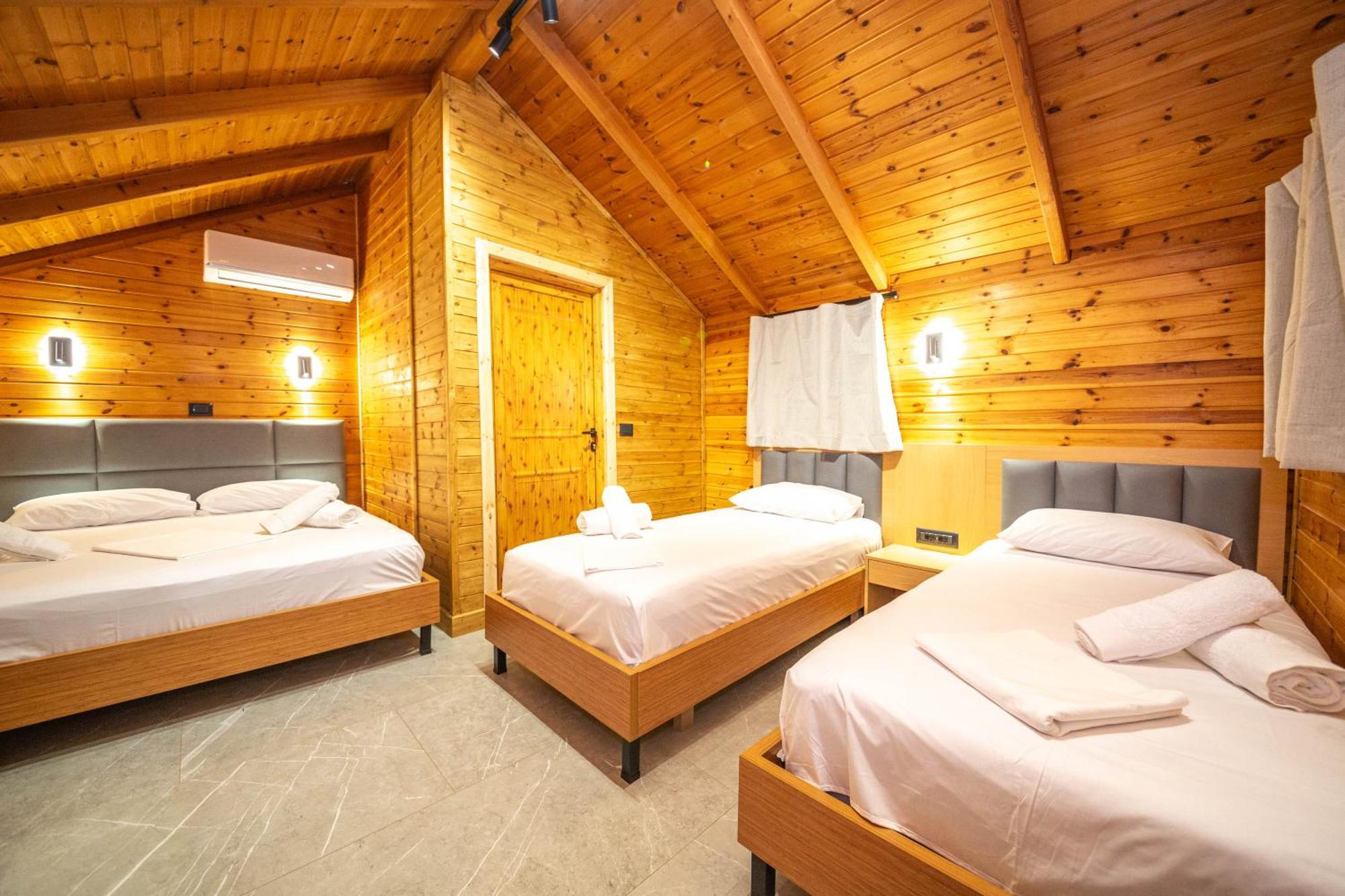 Lodges Shen Nikolla Dhermi Exterior photo