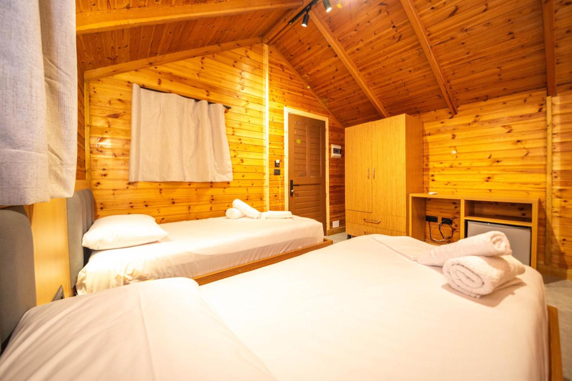 Lodges Shen Nikolla Dhermi Exterior photo