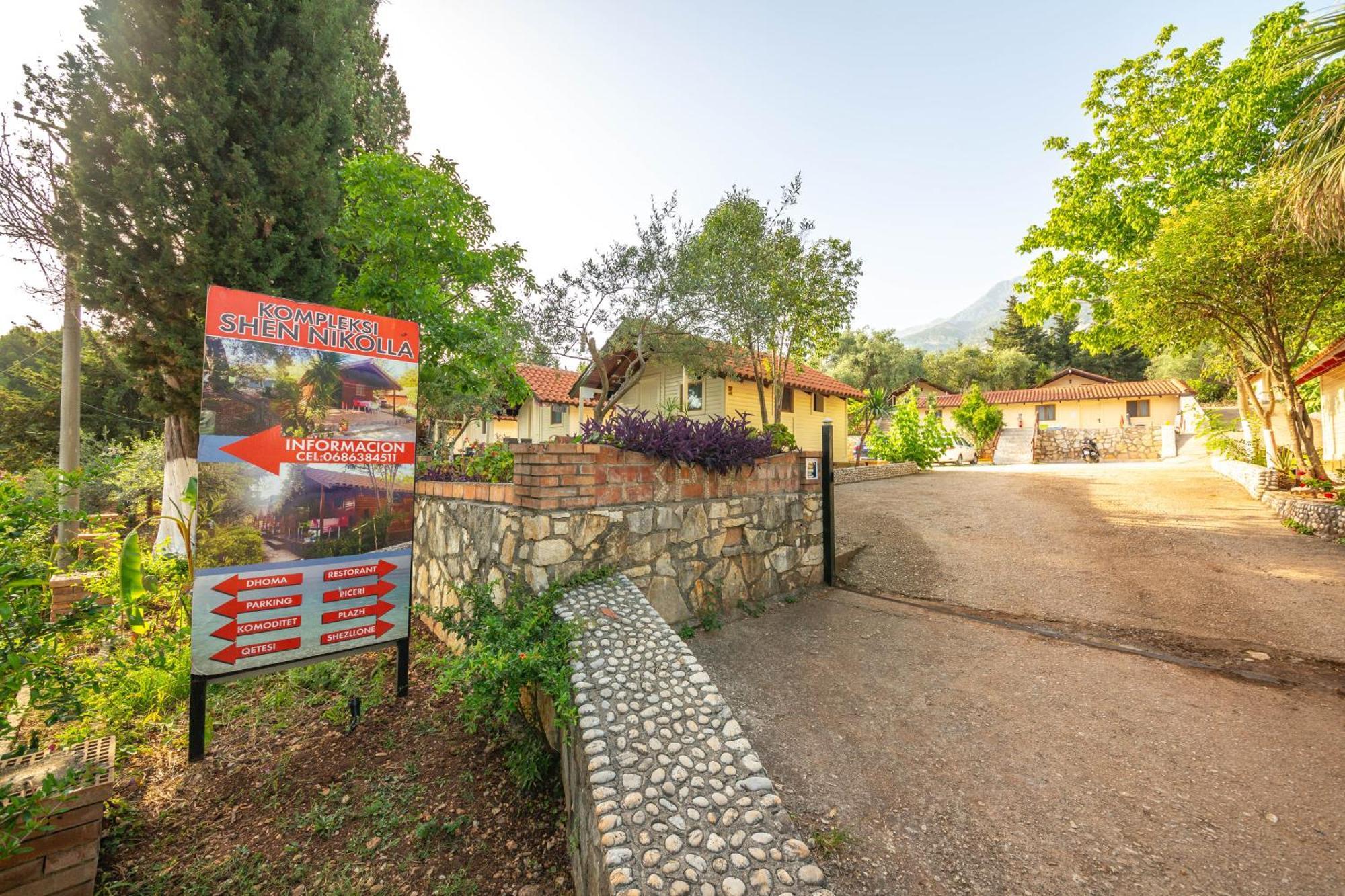 Lodges Shen Nikolla Dhermi Exterior photo