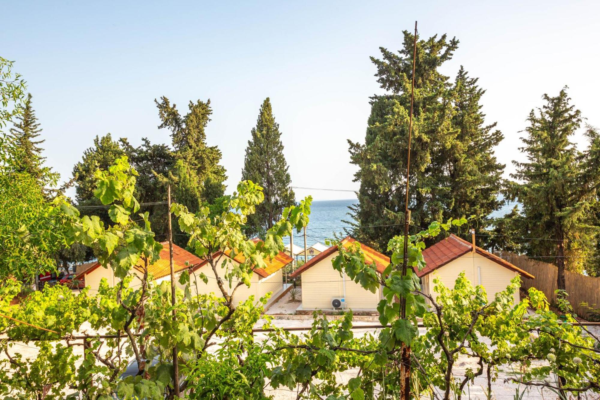 Lodges Shen Nikolla Dhermi Exterior photo